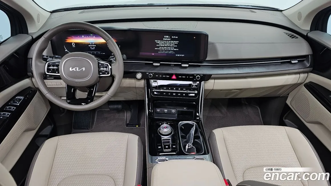 Kia Carnival — фото 10