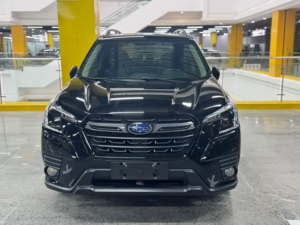 Subaru Forester 2022 из CN, фото 2