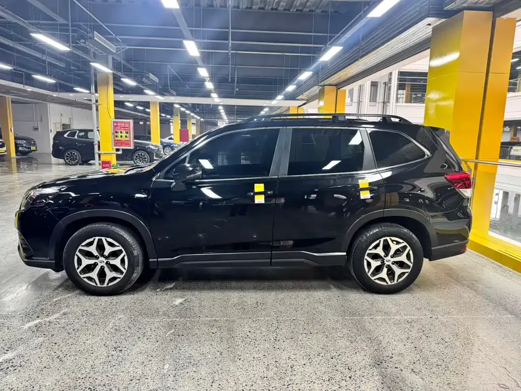 Subaru Forester 2022 из CN, фото 7