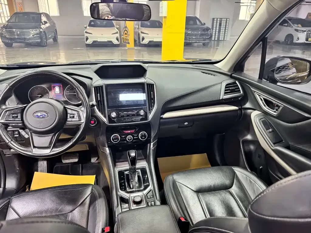 Subaru Forester 2022 из CN, фото 4