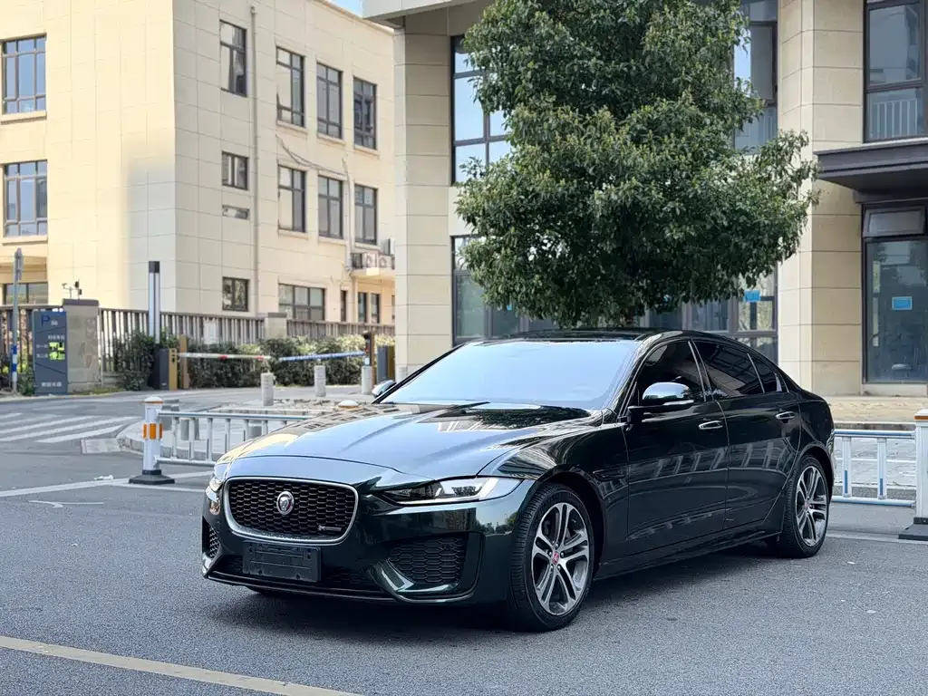 Jaguar XEL
