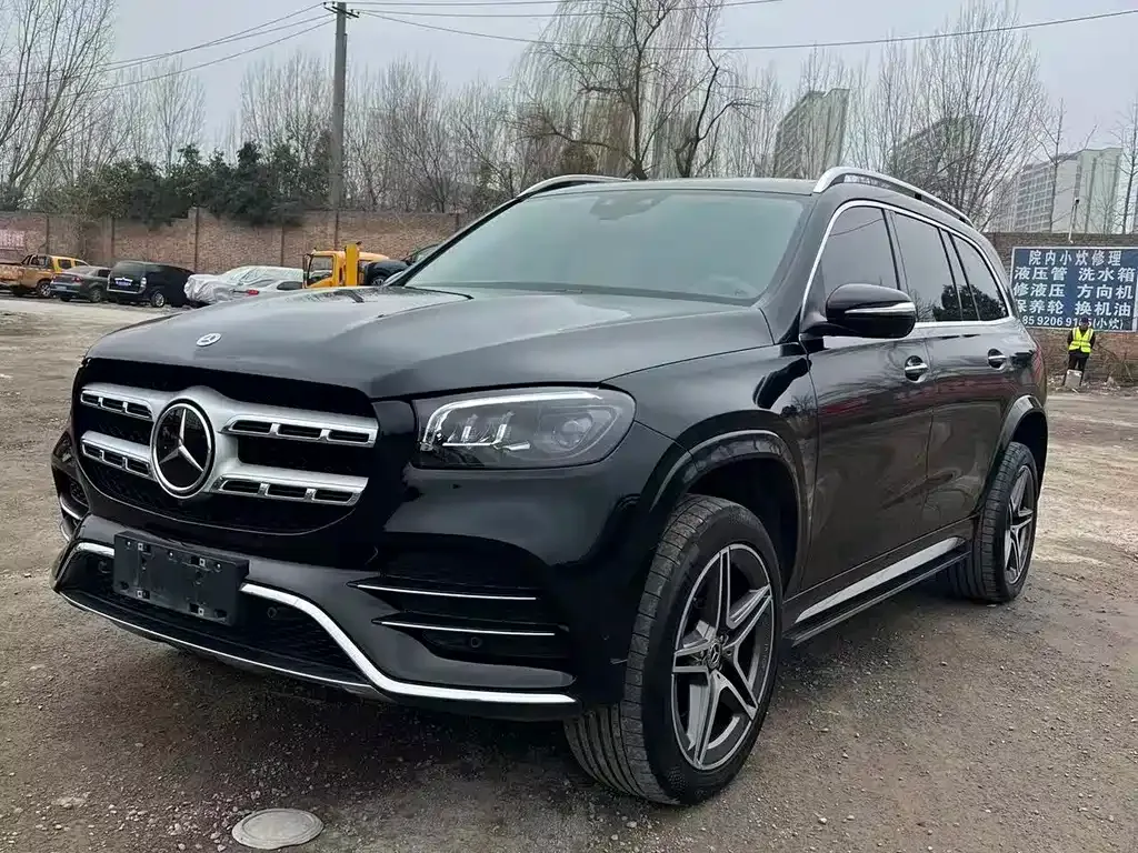 Mercedes-Benz GLS — фото 1