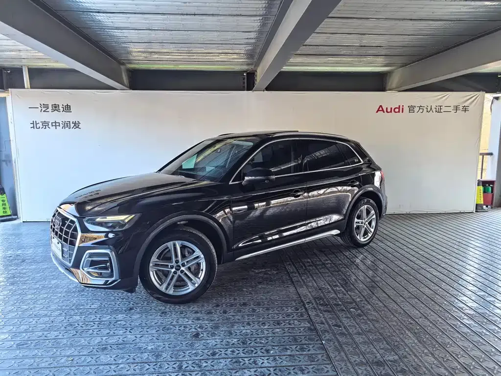 Audi Q5L 2023 из CN, фото 1
