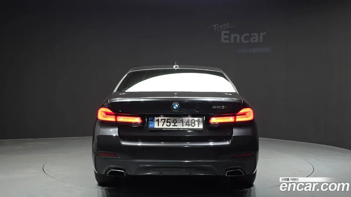 BMW 5-Series — фото 2