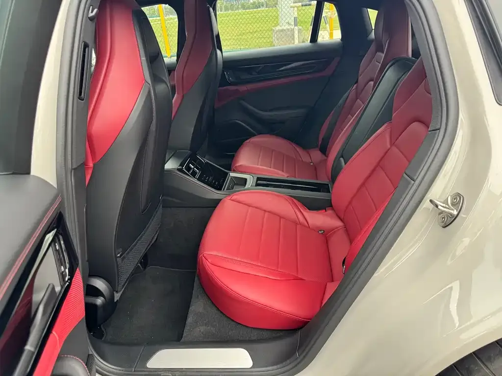 Porsche Panamera 2025 из CN, фото 3