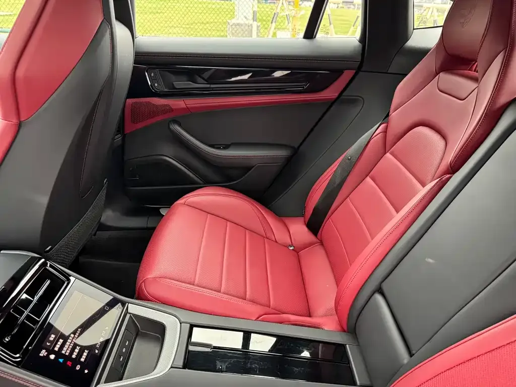 Porsche Panamera 2025 из CN, фото 6