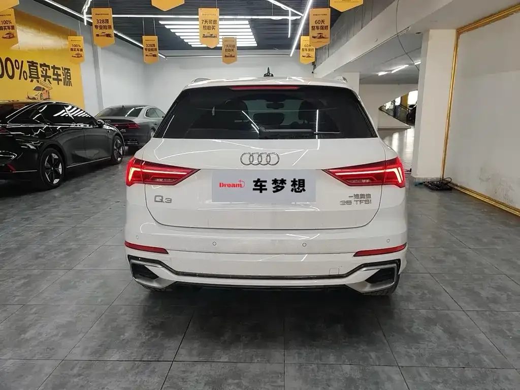 Audi Q3 — фото 5
