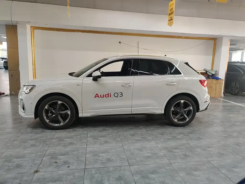 Audi Q3 — фото 3