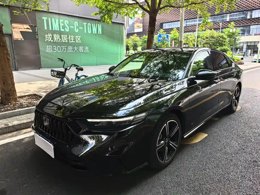Honda Inspire 2023 из CN, фото 1