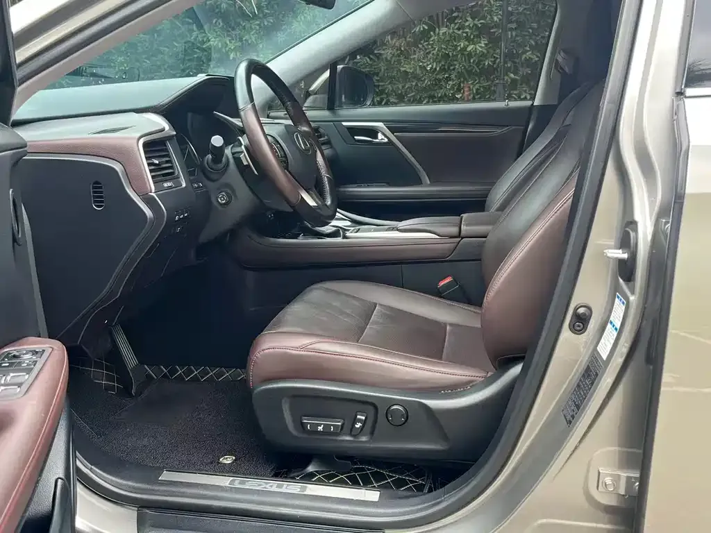 Lexus RX — фото 2