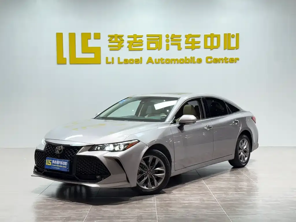 Toyota Avalon 2021 из CN, фото 1