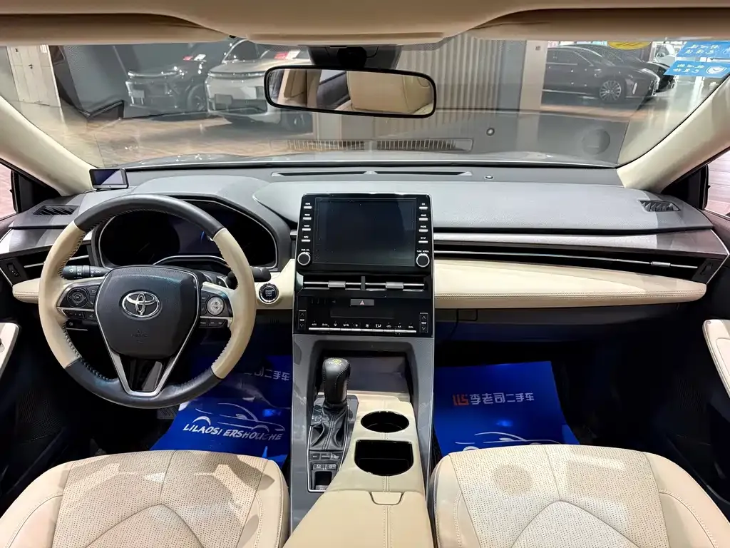 Toyota Avalon 2021 из CN, фото 5