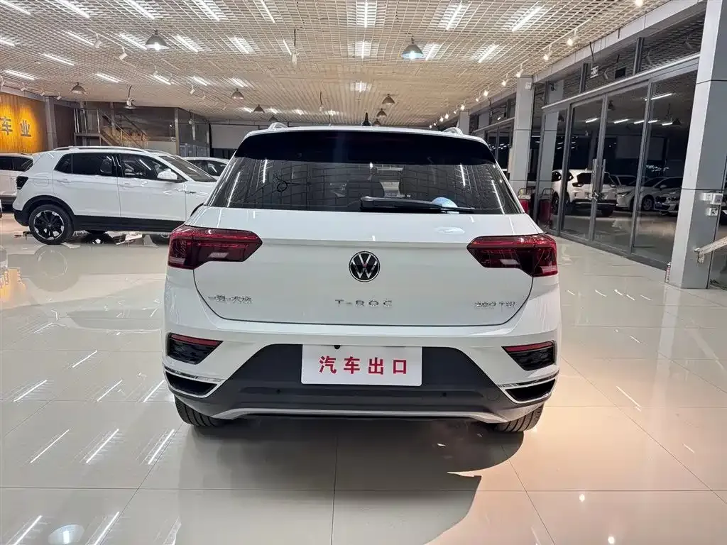 Volkswagen T-Roc 2023 из CN, фото 4