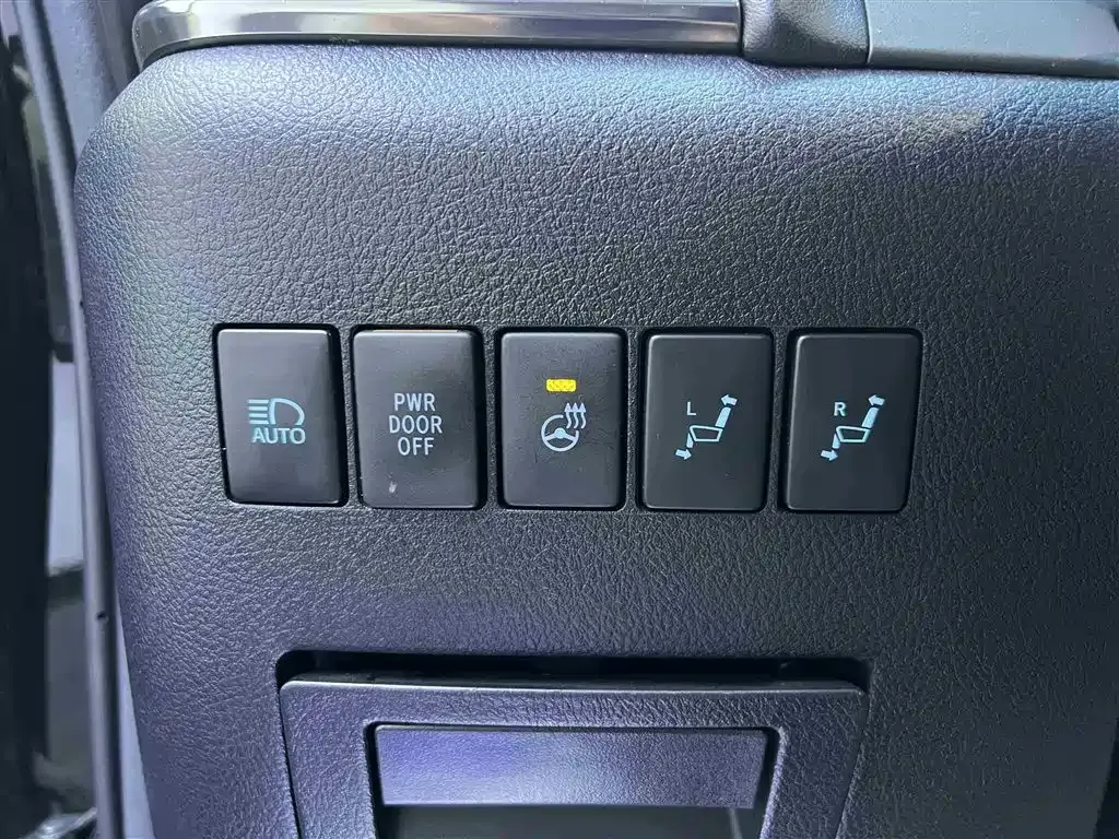 Toyota Alphard 2021 из CN, фото 6