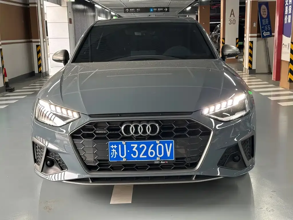 Audi A4L 2022 из CN, фото 5
