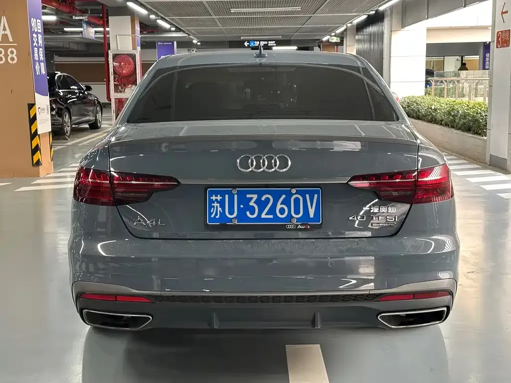 Audi A4L 2022 из CN, фото 10