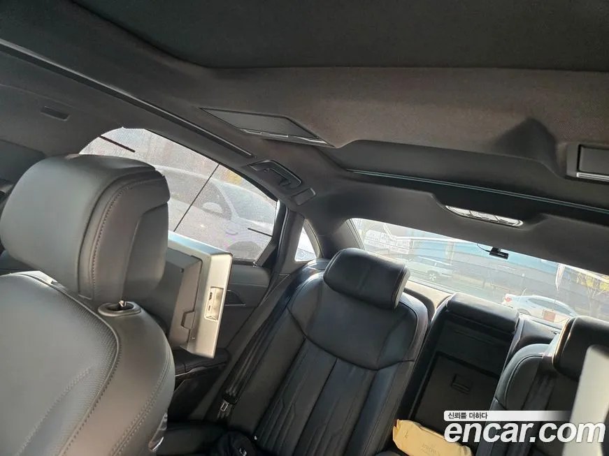 Audi A8 2023 из KR, фото 4