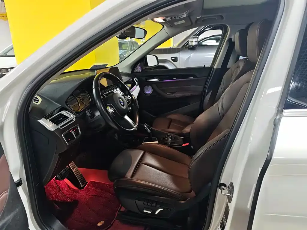 BMW X1 2022 из CN, фото 6