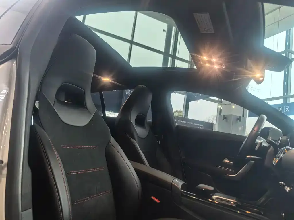 Mercedes-Benz CLA (Import) 2023 из CN, фото 3