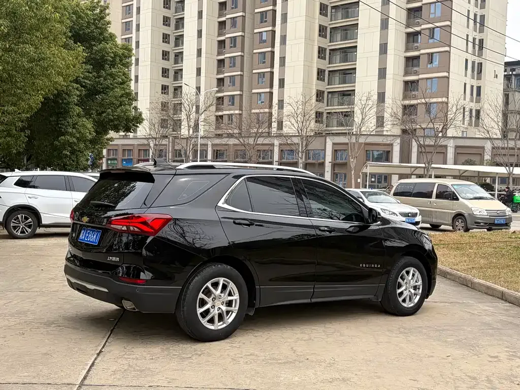 Chevrolet Equinox 2023 из CN, фото 7