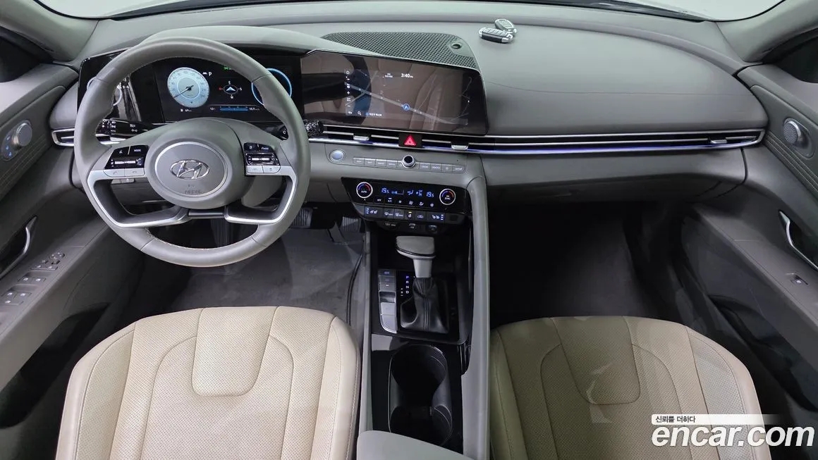 Hyundai AVANTE 2023 из KR, фото 4