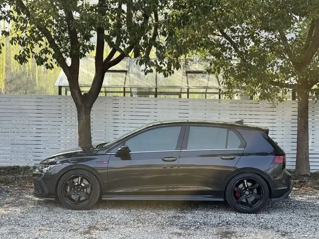 Volkswagen Golf GTI 2023 из CN, фото 9