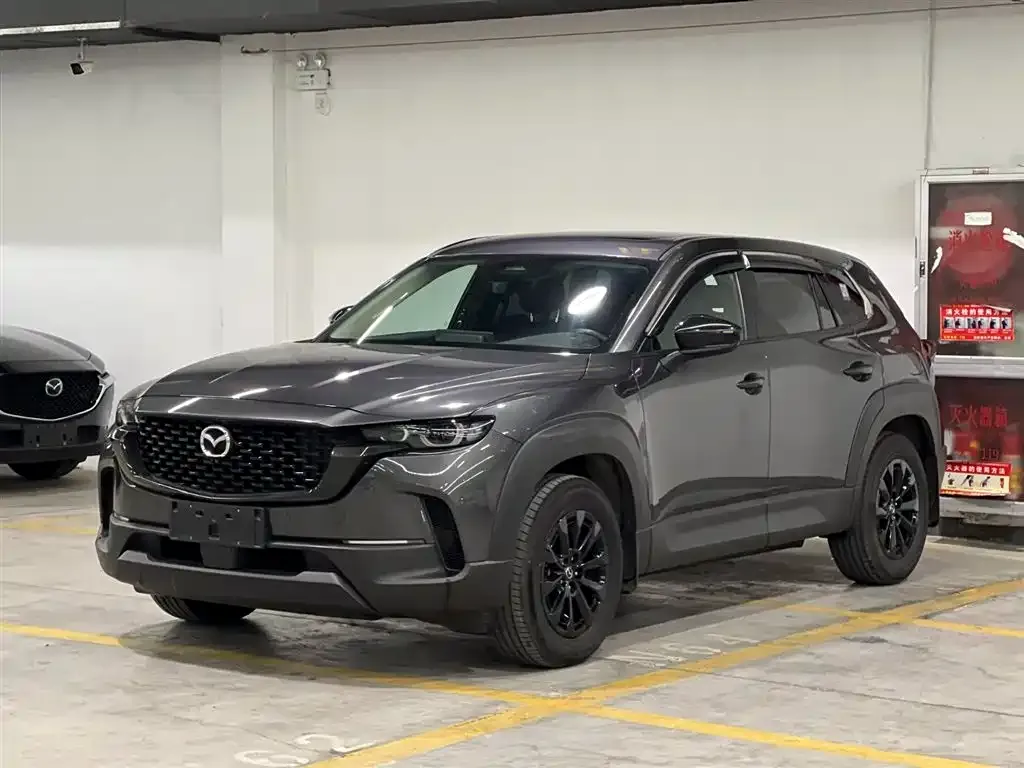 Mazda CX-50 2024 из CN, фото 1