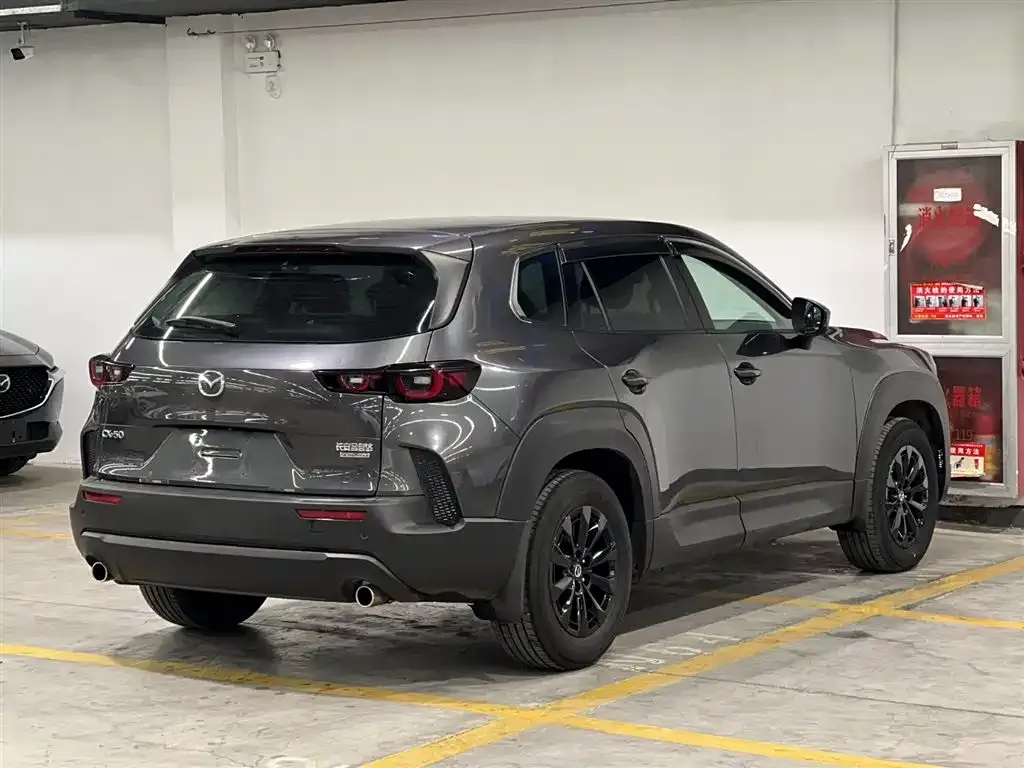 Mazda CX-50 2024 из CN, фото 5