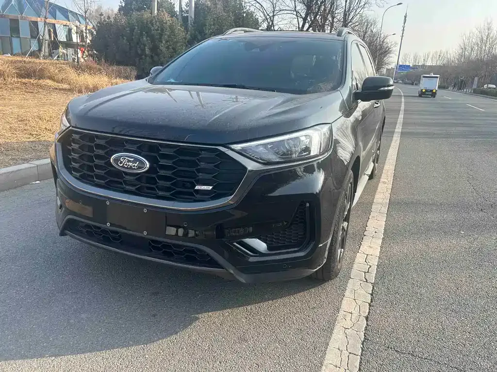 Ford Edge 2021 из CN, фото 1