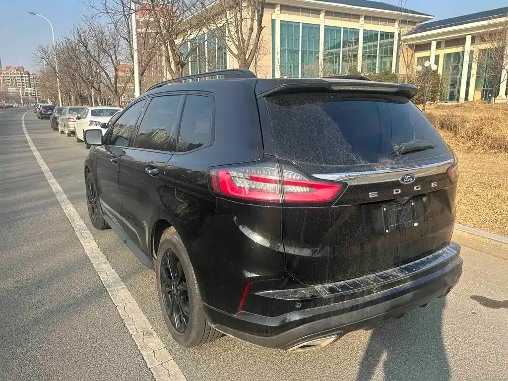 Ford Edge 2021 из CN, фото 4