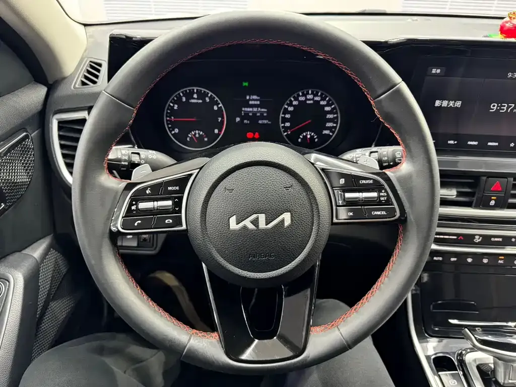 Kia KX3 — фото 10