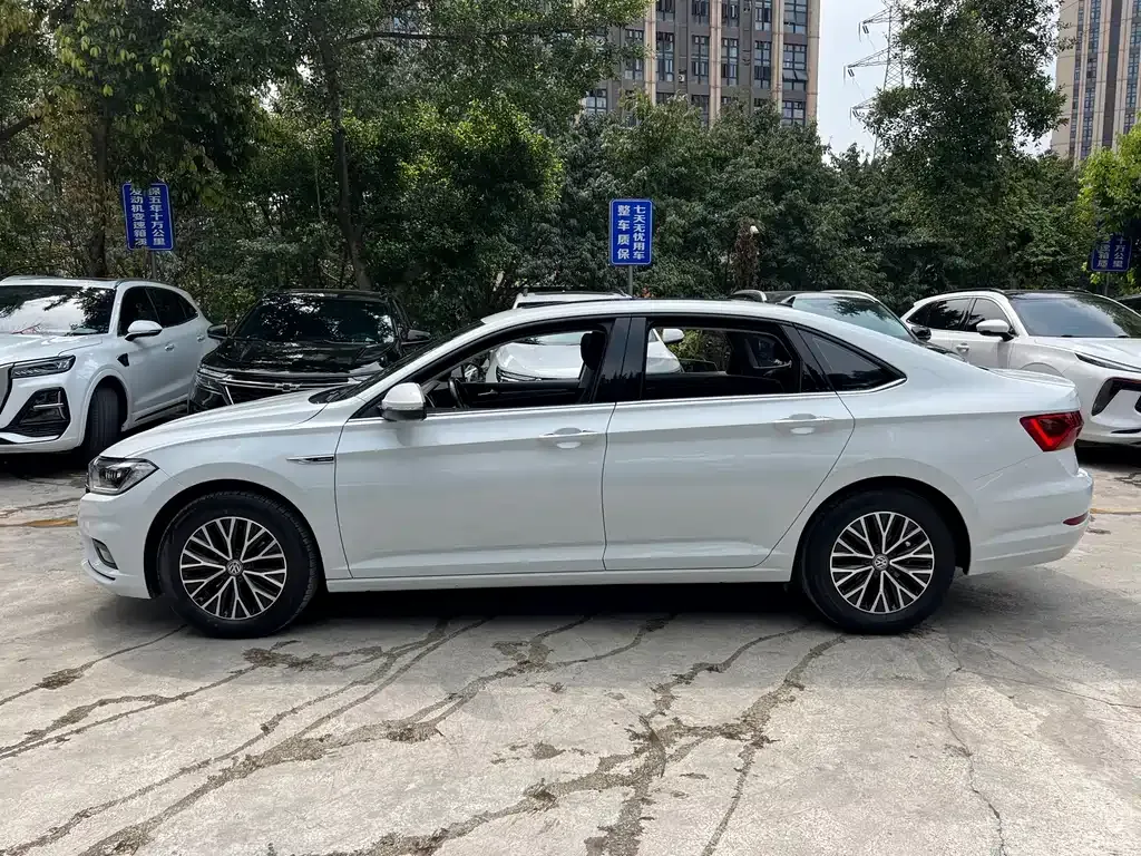 Volkswagen Sagitar 2021 из CN, фото 10