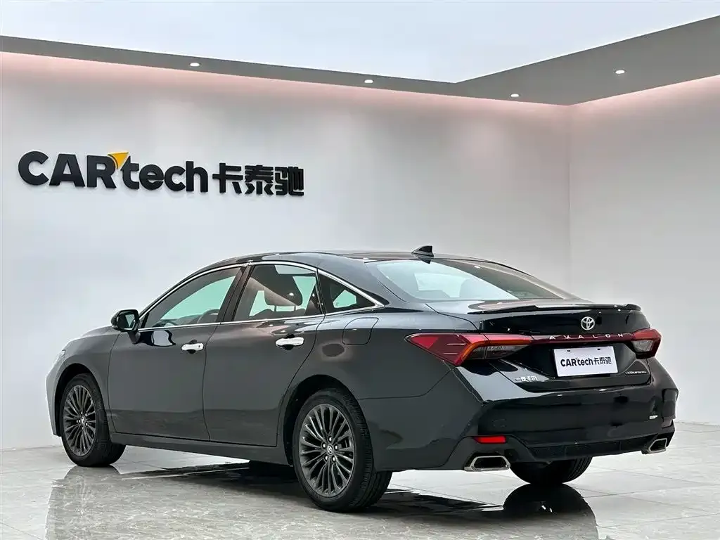 Toyota Avalon 2023 из CN, фото 3