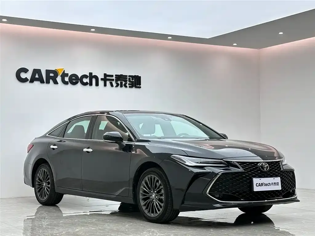 Toyota Avalon 2023 из CN, фото 5