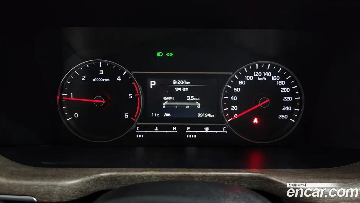 Kia Sorento — фото 6