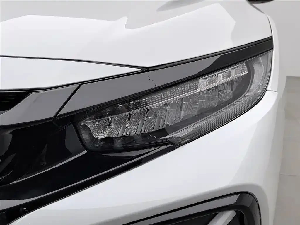 Honda Civic — фото 7