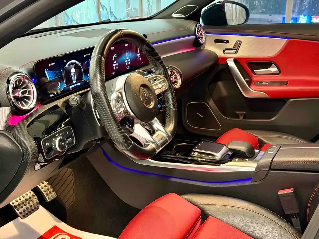 Mercedes-Benz A-Class AMG — фото 7