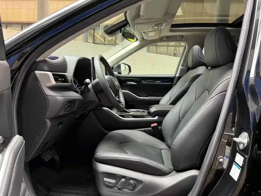 Toyota Highlander 2025 из CN, фото 5