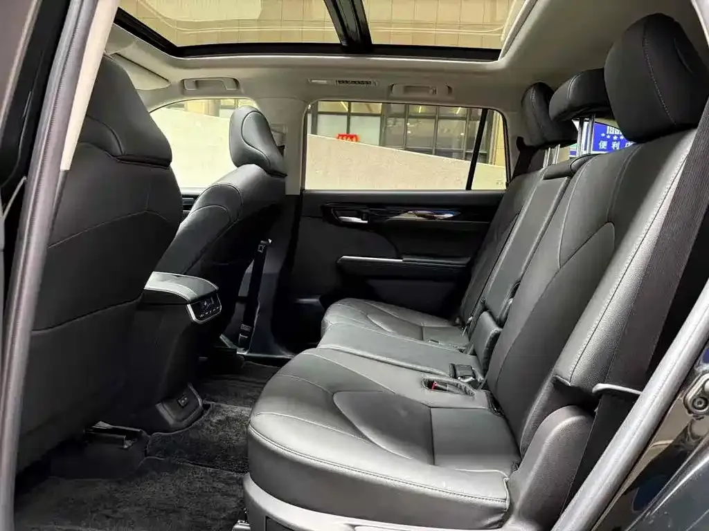 Toyota Highlander 2025 из CN, фото 7