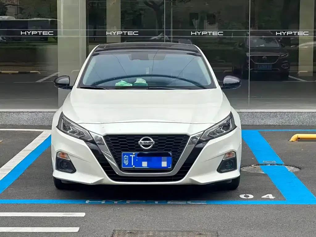 Nissan Teana 2022 из CN, фото 1