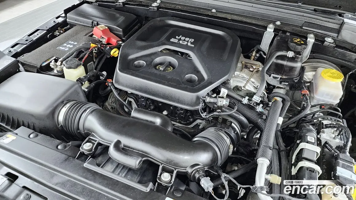 Jeep Wrangler 2023 из KR, фото 10