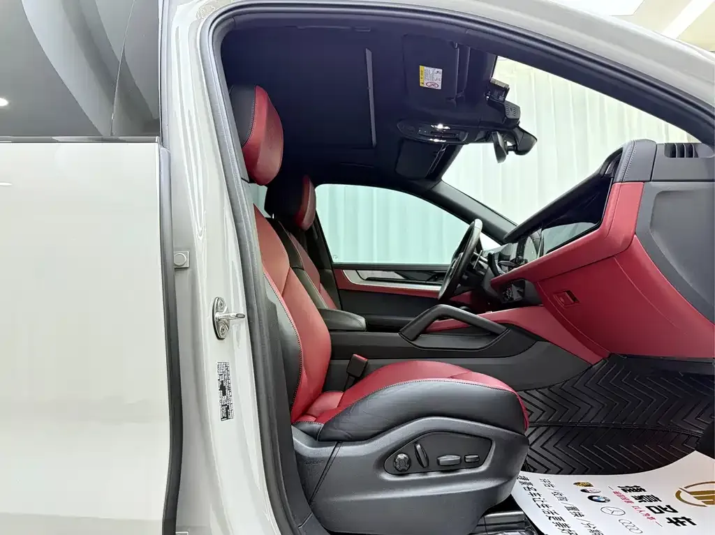 Porsche Cayenne 2024 из CN, фото 3