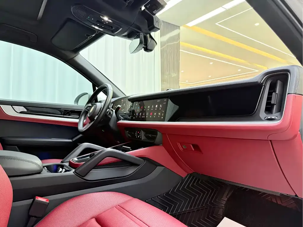 Porsche Cayenne 2024 из CN, фото 7