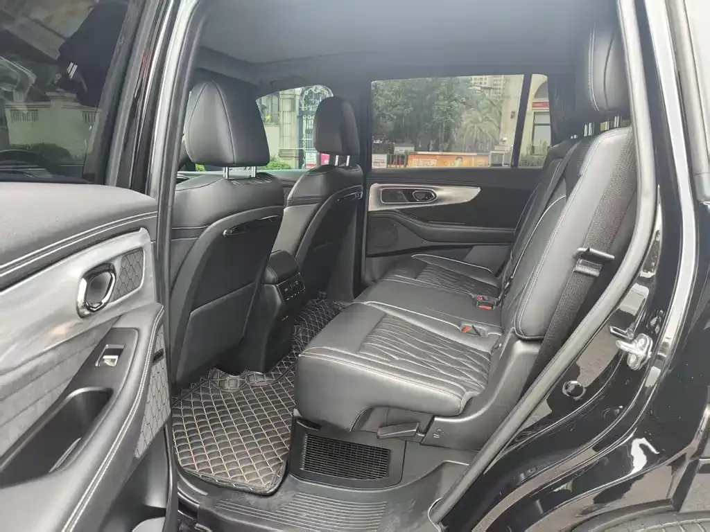 GAC Motor Trumpchi GS8 — фото 2