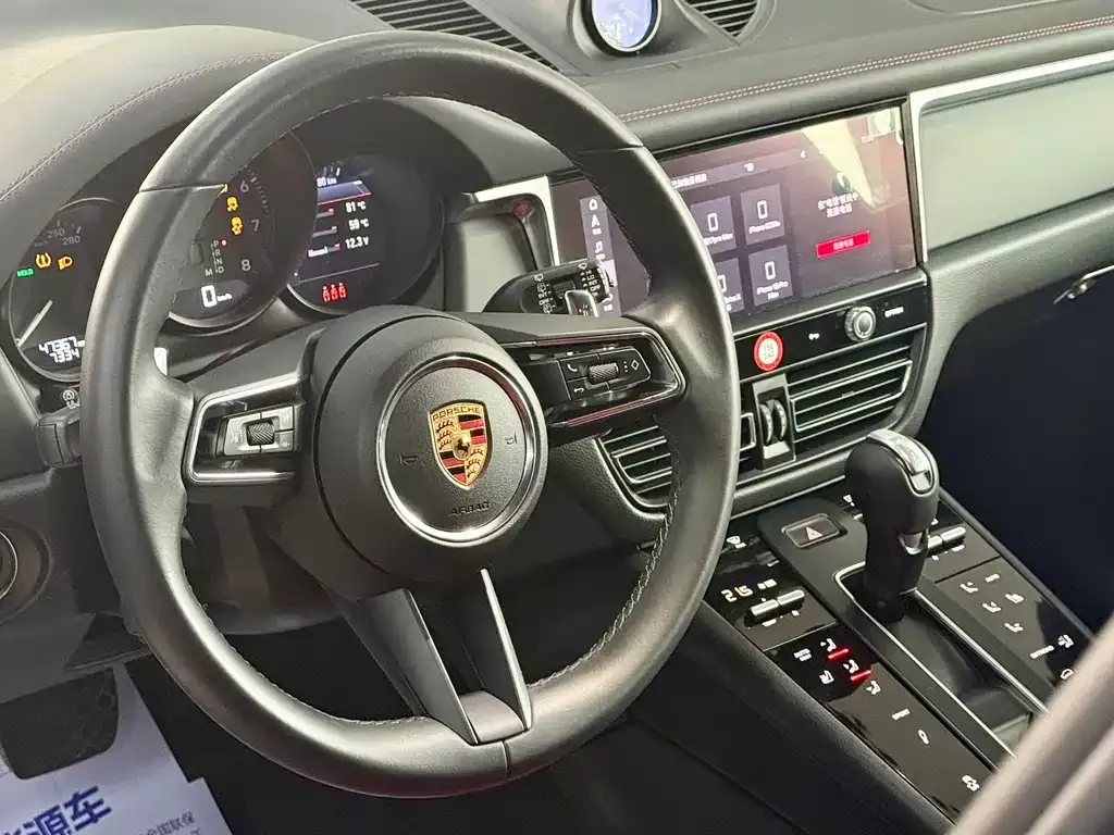 Porsche Macan 2023 из CN, фото 5