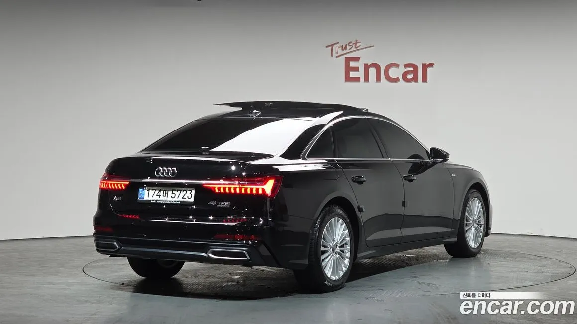 Audi A6 — фото 6