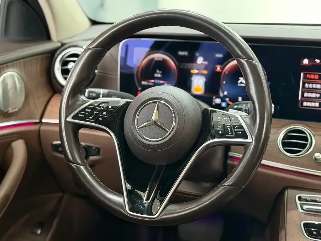 Mercedes-Benz E-Class 2021 из CN, фото 6
