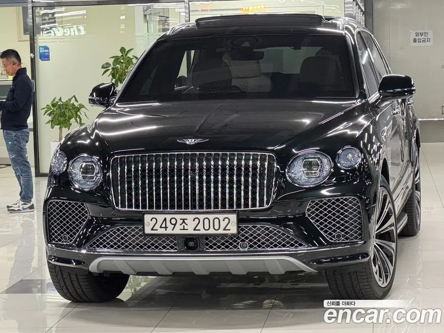 Bentley Bentayga 2024 из KR, фото 1