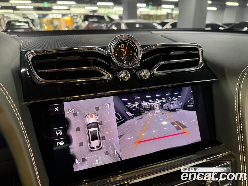 Bentley Bentayga 2024 из KR, фото 10