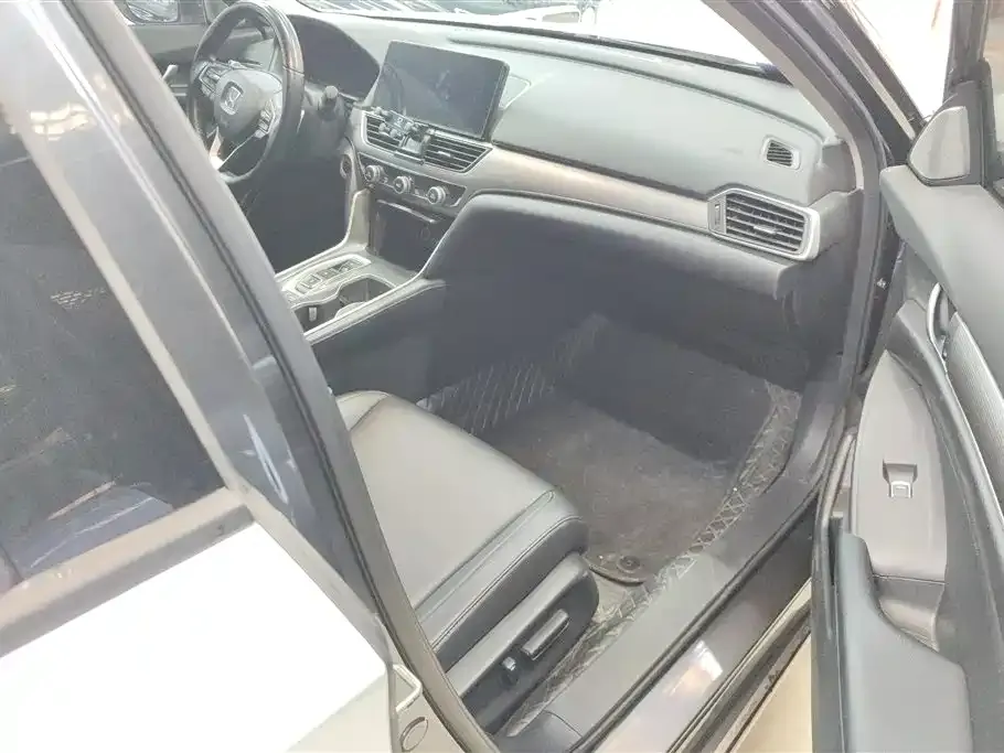 Honda Accord 2023 из CN, фото 6